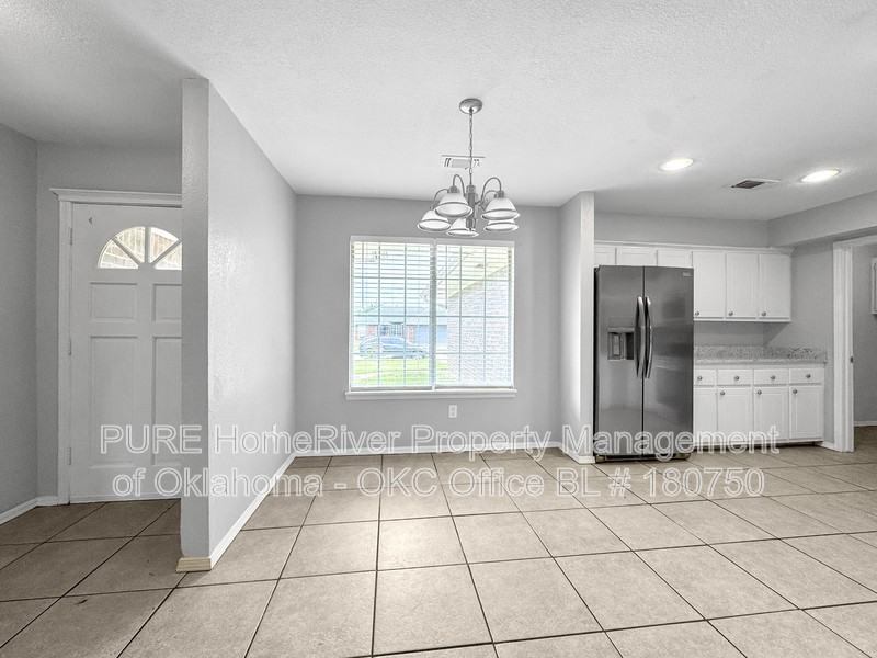 9709 Grissom Dr - Photo 3 of 22