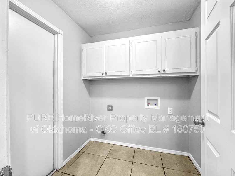 9709 Grissom Dr - Photo 7 of 22