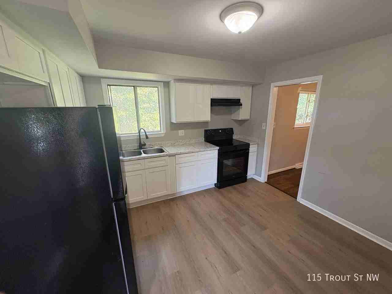 115 Trout St Nw - Photo 3 of 10