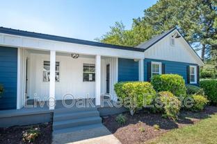 7147 Midfield St #B - Photo 1 of 1