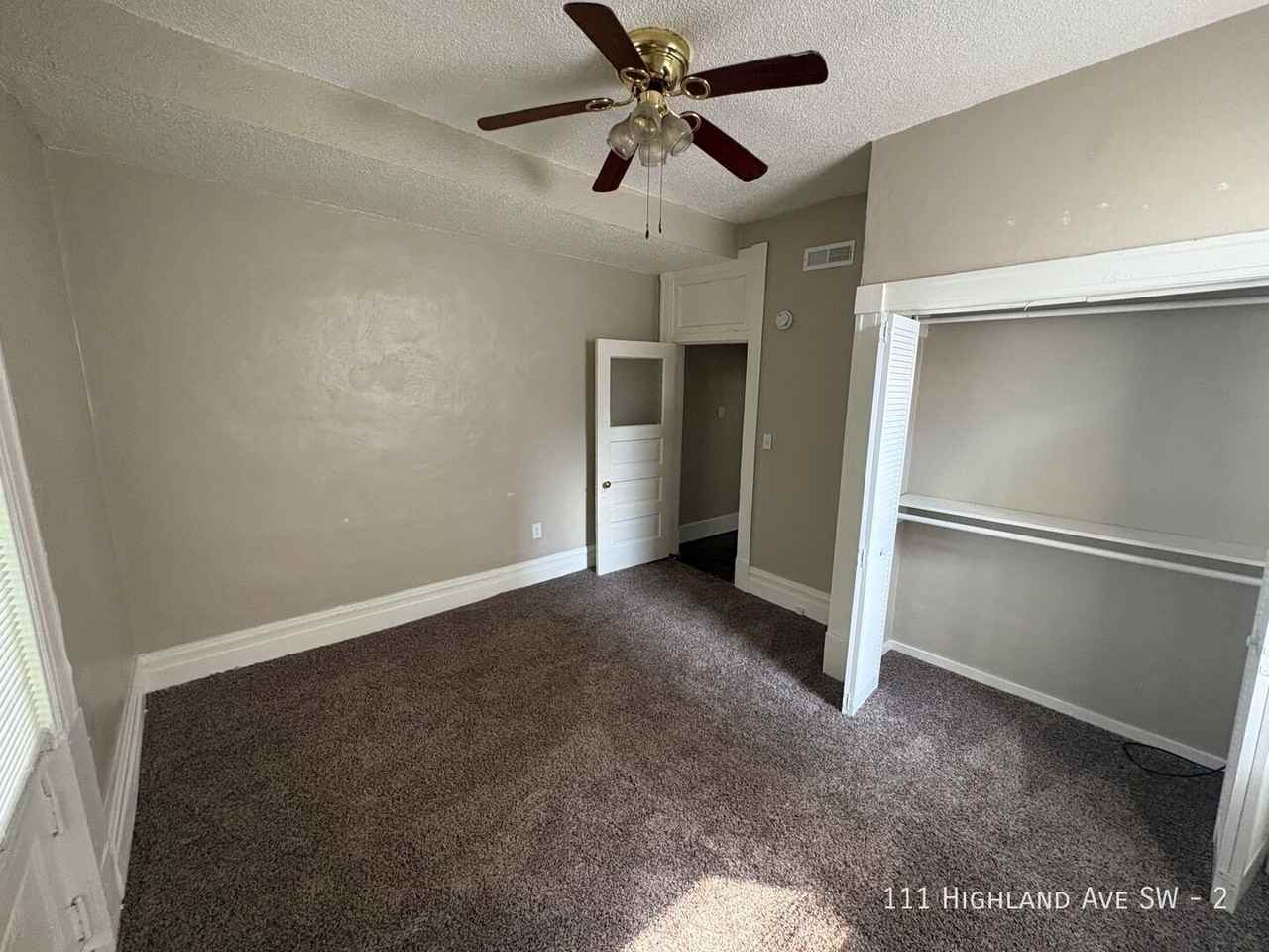 111 Highland Ave Sw #2 - Photo 6 of 7