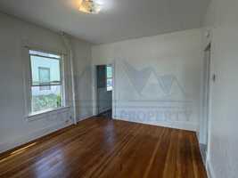 featured image of 500 E Garfield St #4