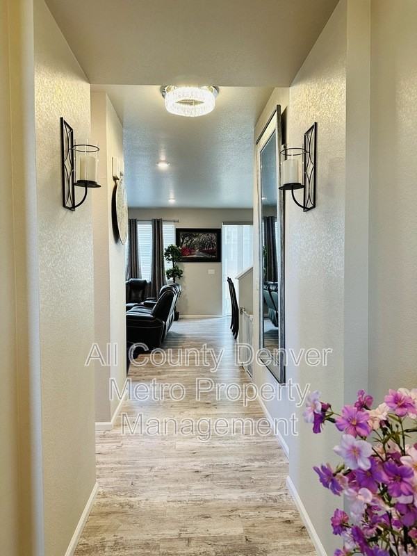9342 Salida St - Photo 4 of 23
