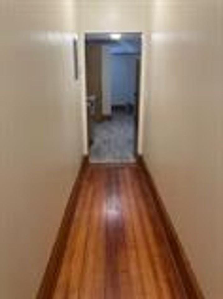 209 Roxbury St #2 - Photo 4 of 19