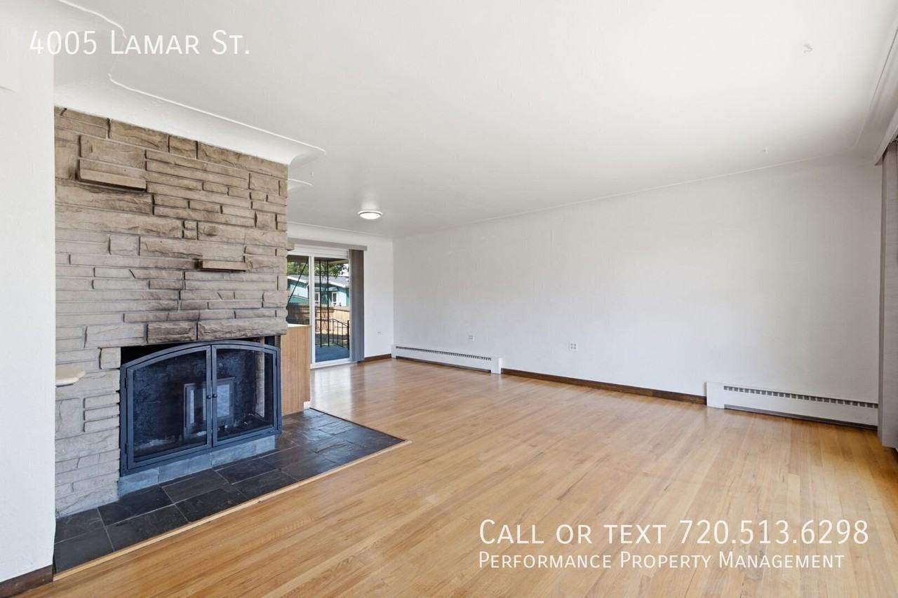 4005 Lamar St - Photo 3 of 31
