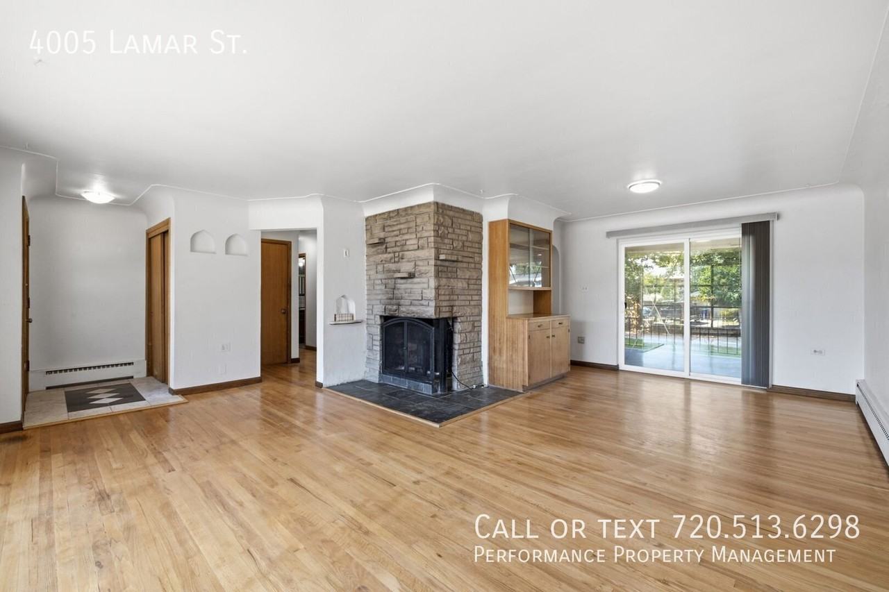 4005 Lamar St - Photo 4 of 31
