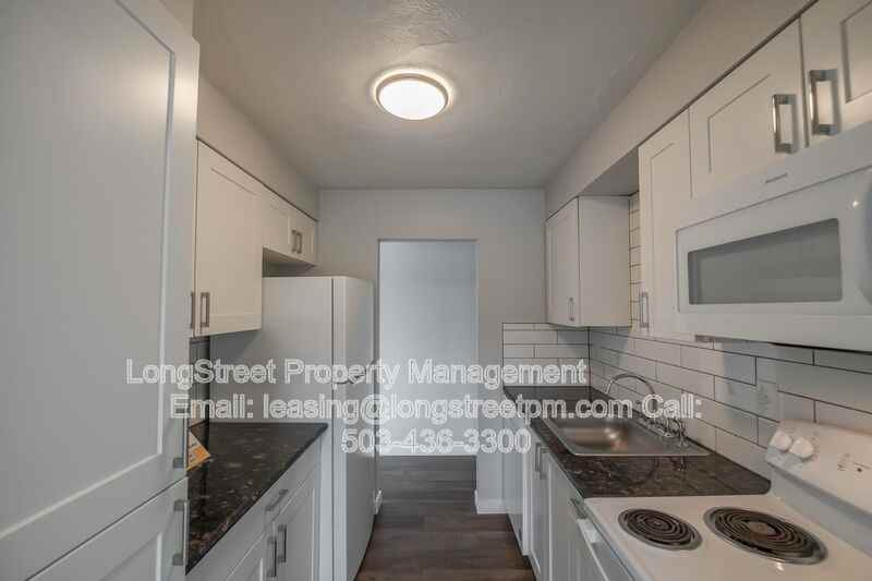 208 5th Ave Se #103 - Photo 7 of 50