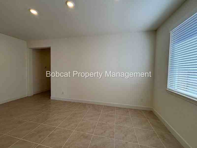 1120 Dapple Dr - Photo 7 of 50