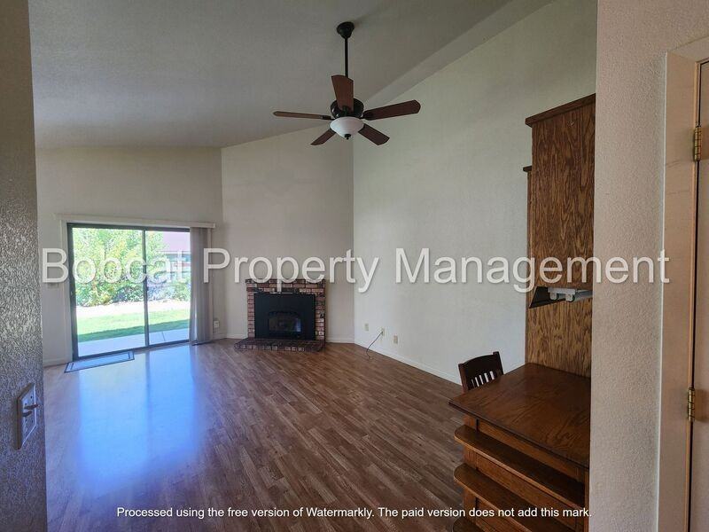 1740 Cedarwood Dr - Photo 6 of 33