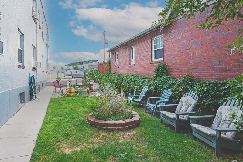 1120 S Logan St #15 - Photo 2 of 17