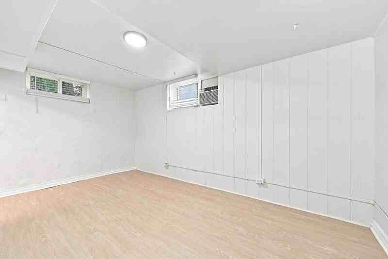 1120 S Logan St #15 - Photo 7 of 17