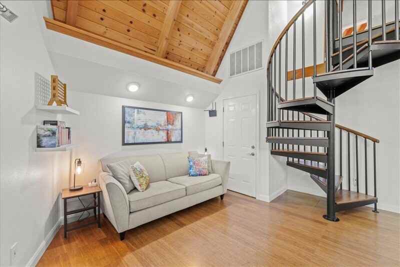 47 Geysers Rd - Photo 4 of 29