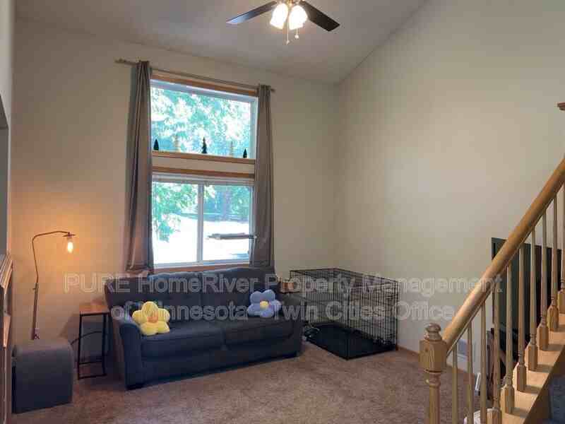 10922 Tamarack St Nw - Photo 4 of 25