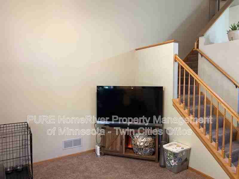 10922 Tamarack St Nw - Photo 7 of 25