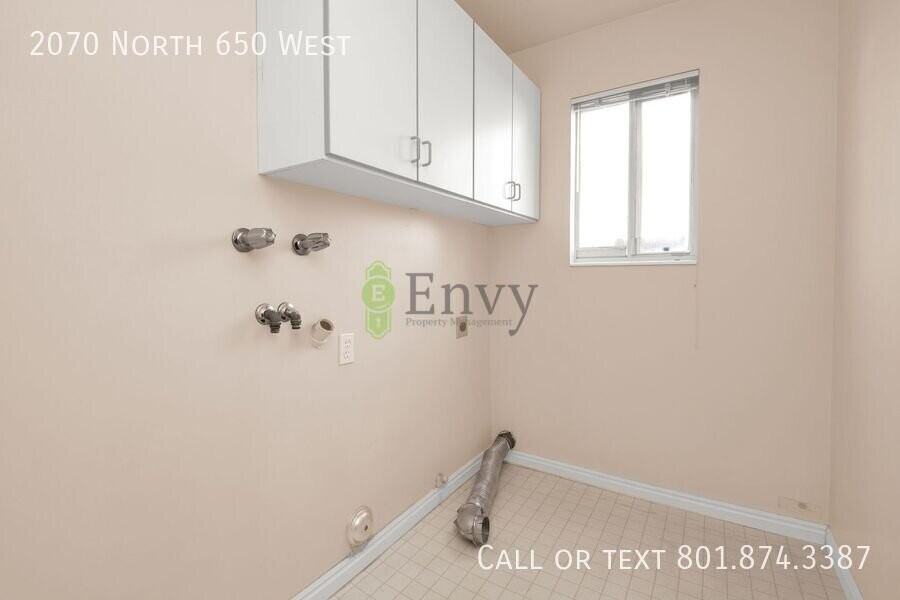 2070 N 650 W - Photo 2 of 29