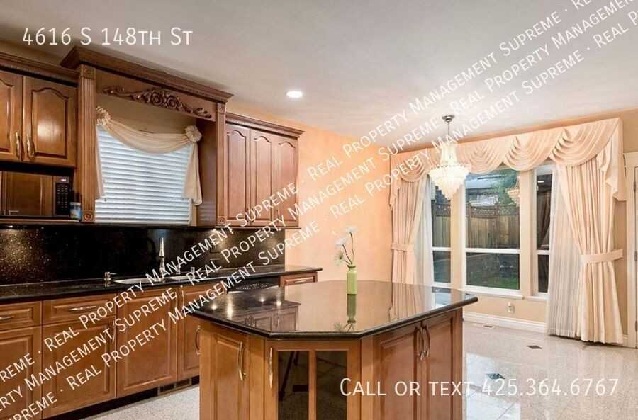4616 S 148th St - Photo 7 of 15