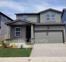 featured image of 477 Himalaya St Ne