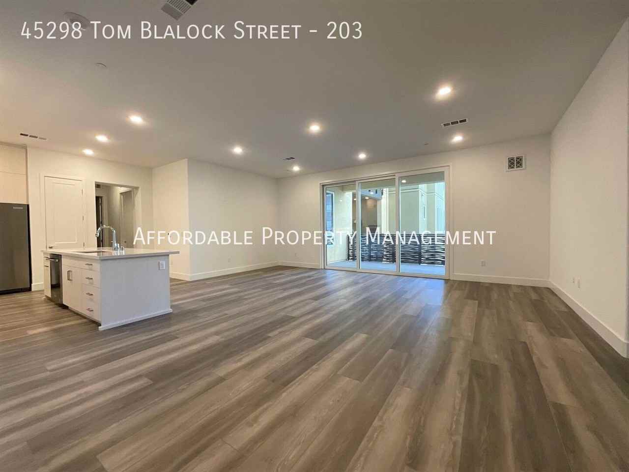 45298 Tom Blalock St #203 - Photo 5 of 13