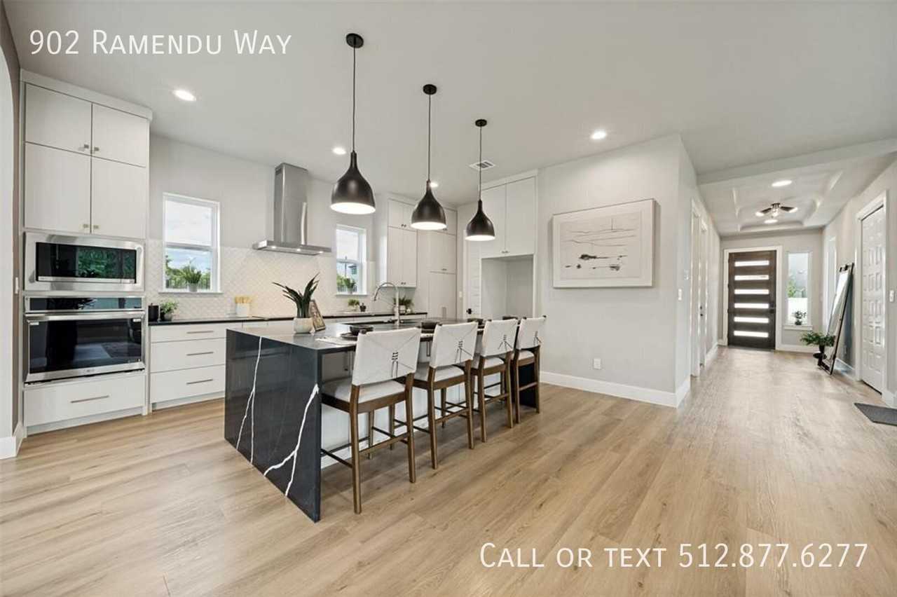 902 Ramendu Way - Photo 2 of 26