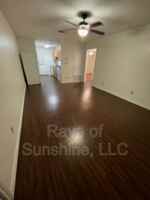 featured image of 282 N Pecan St
