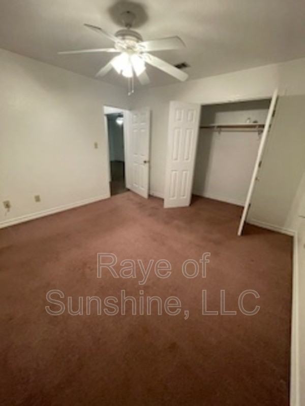 282 N Pecan St - Photo 2 of 10