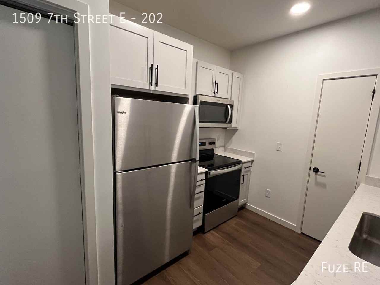 1509 7th St E #202 - Photo 4 of 14