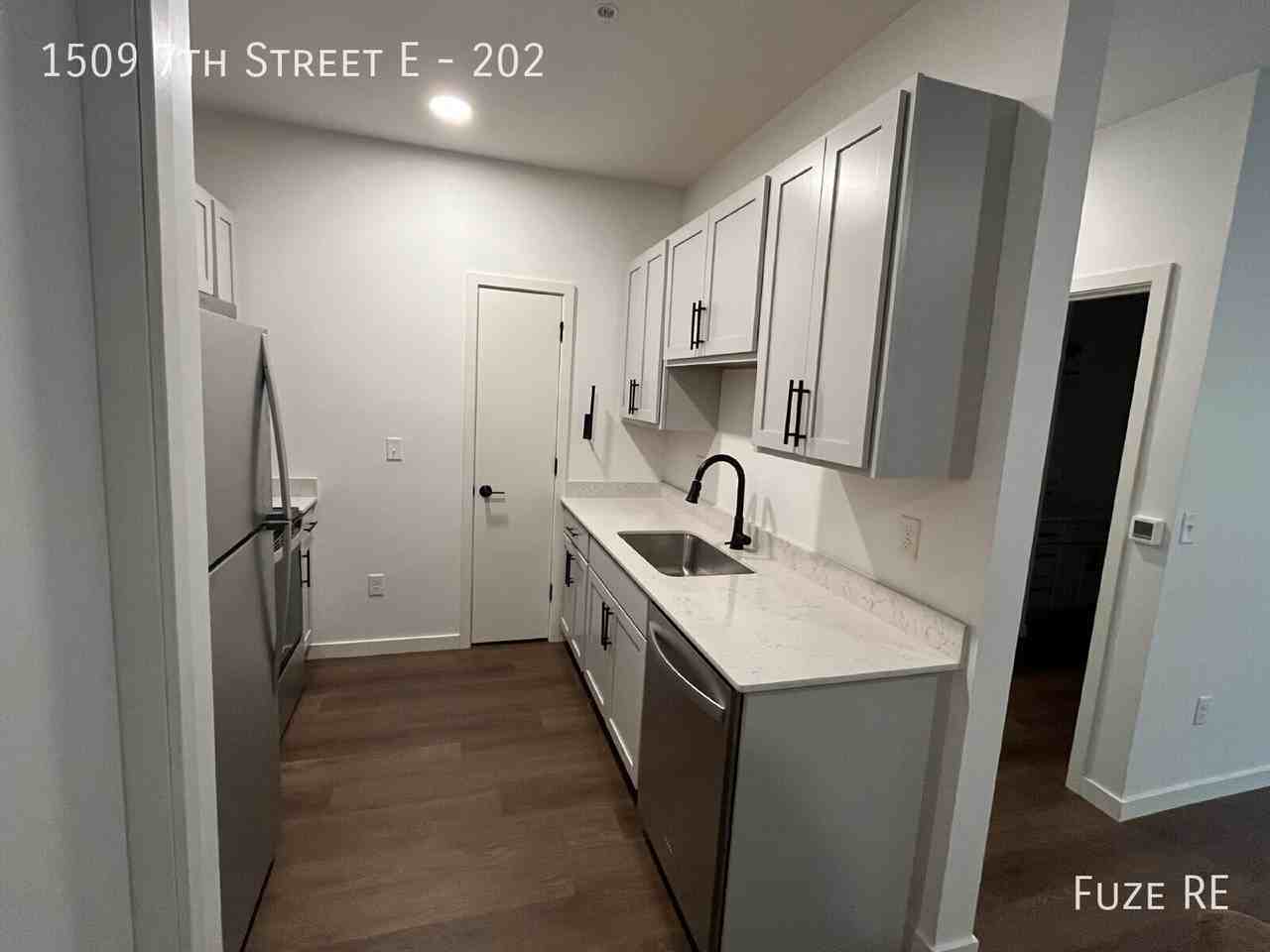 1509 7th St E #202 - Photo 5 of 14
