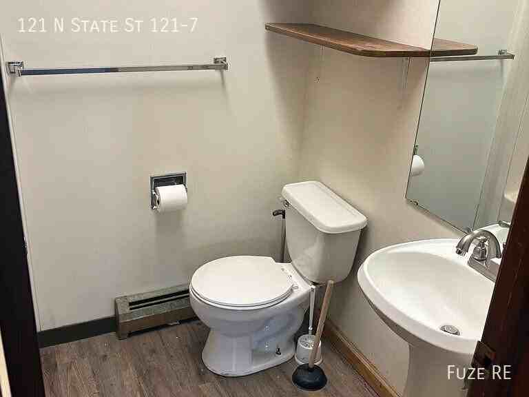 121 State St N - Photo 7 of 8