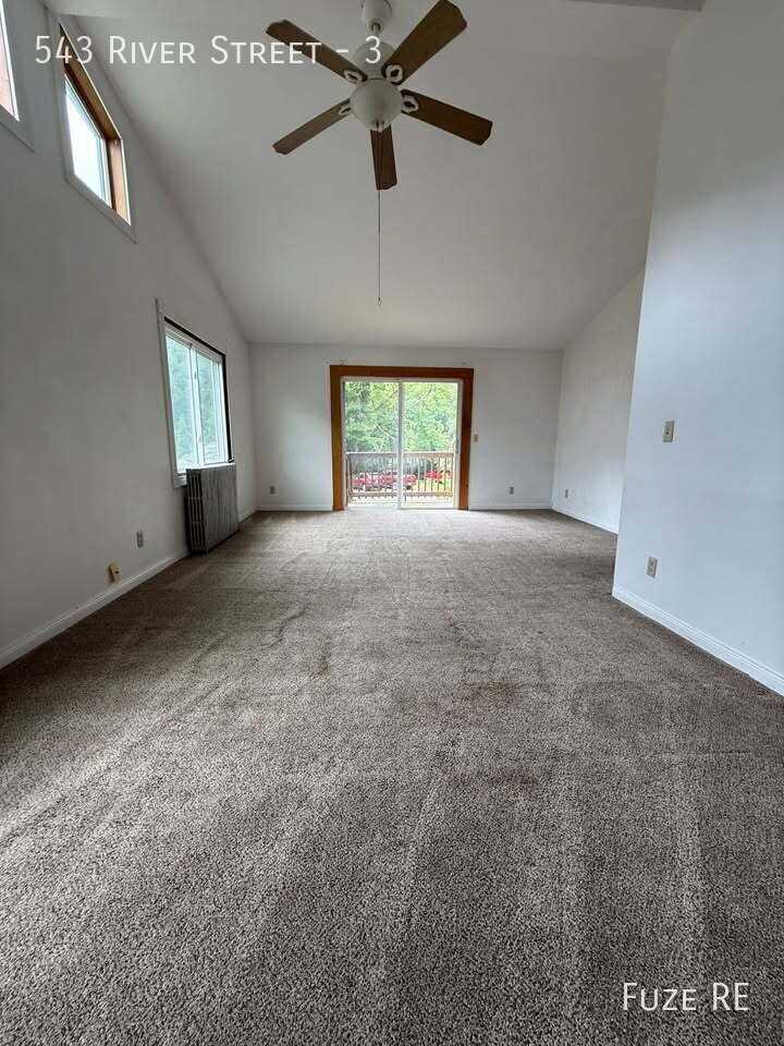 543 River St #3 - Photo 2 of 13