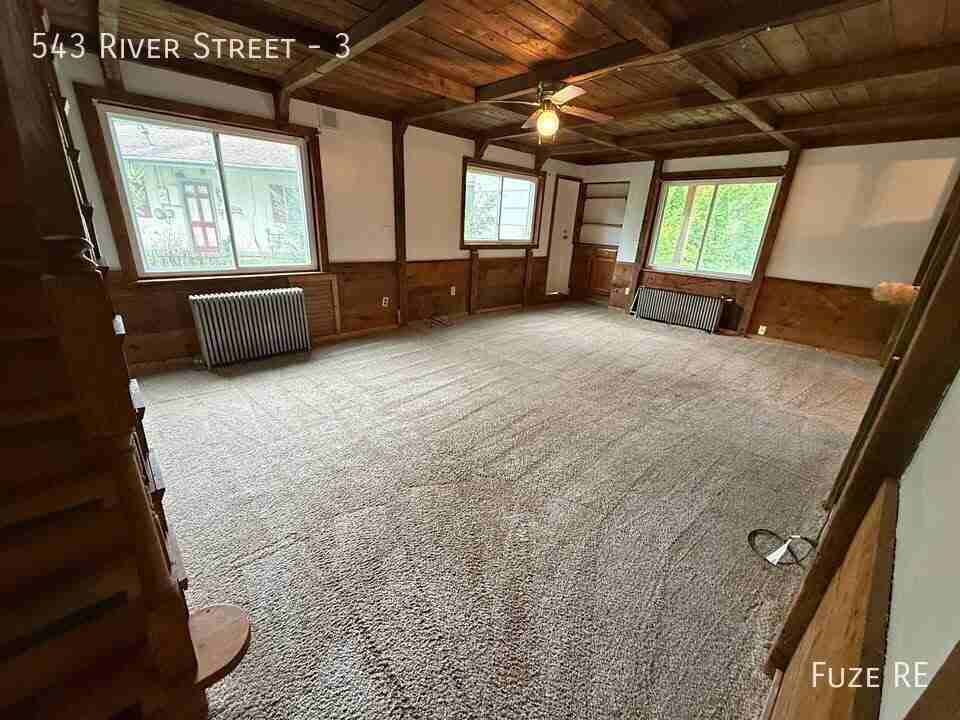 543 River St #3 - Photo 6 of 13