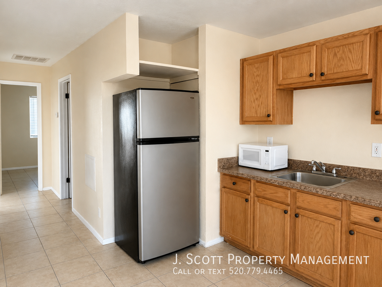 1757 E Harvard St #3 - Photo 3 of 14