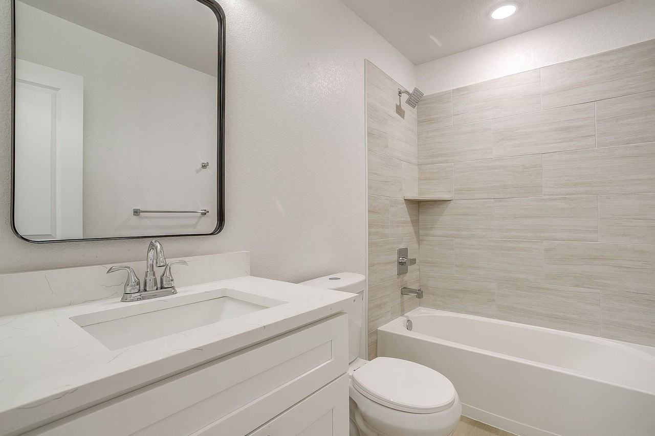 3214 Forest Park Blvd #3214FP27 - Photo 6 of 40