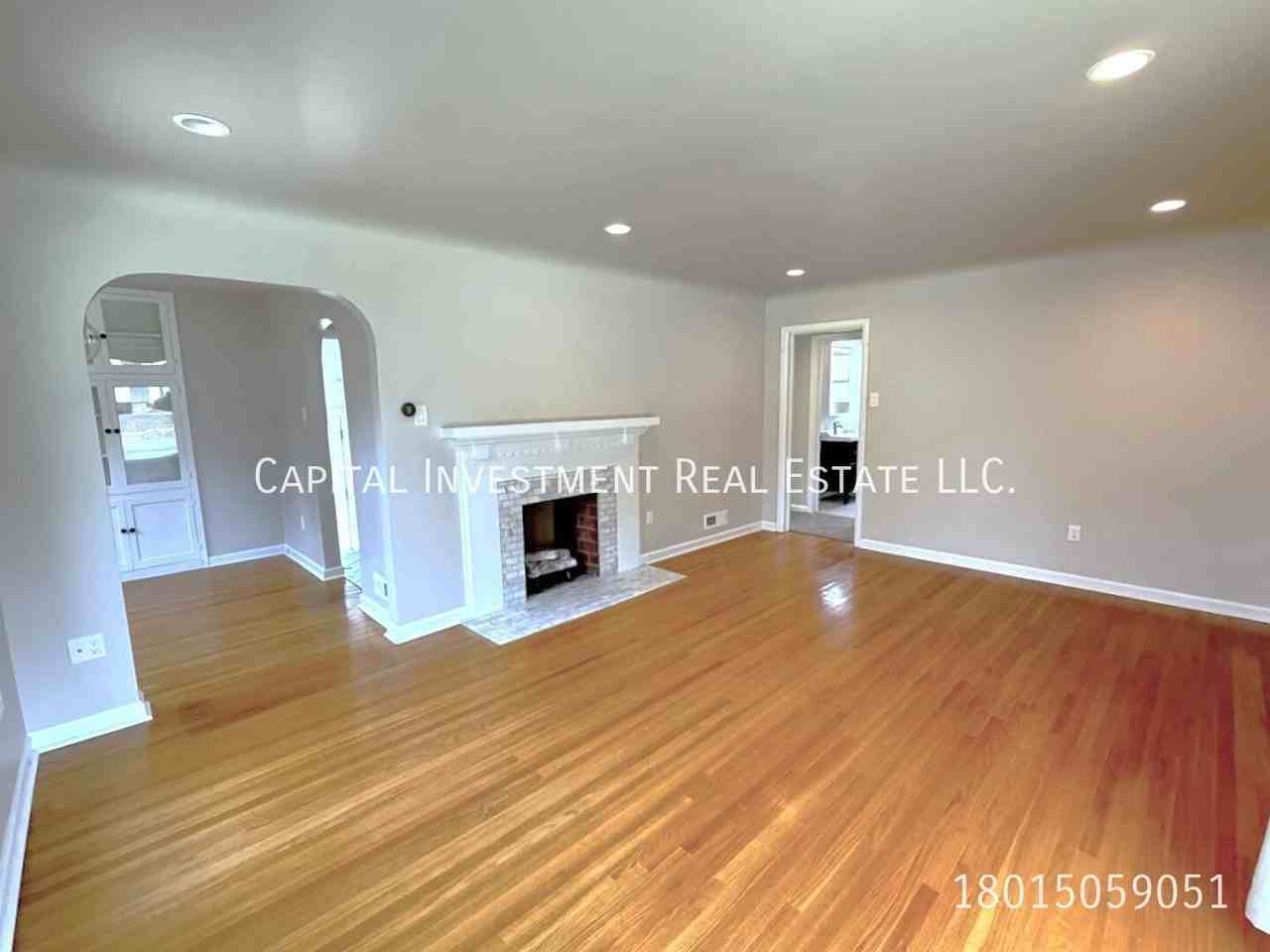 1846 E Garfield Ave - Photo 5 of 26