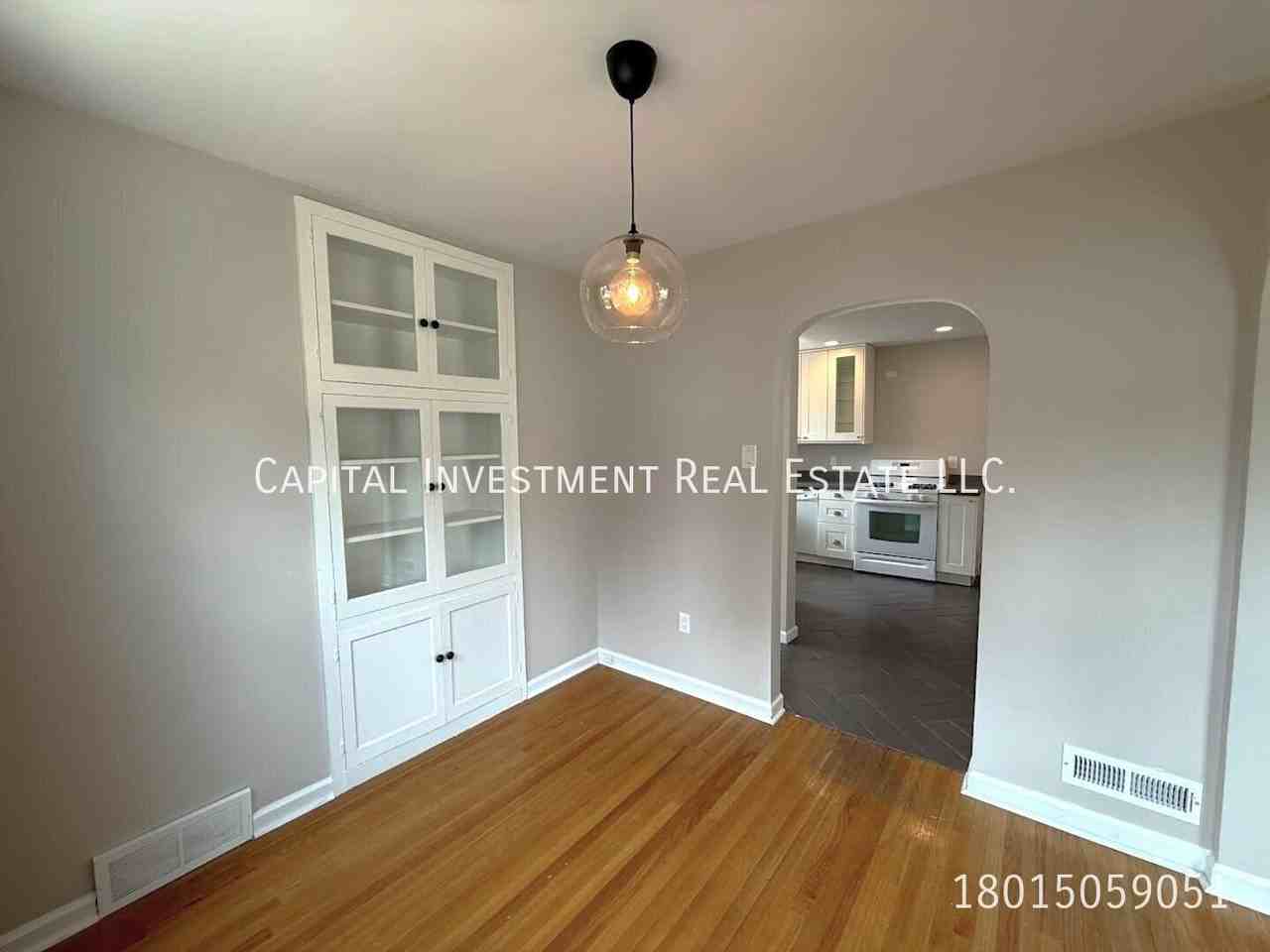 1846 E Garfield Ave - Photo 6 of 26