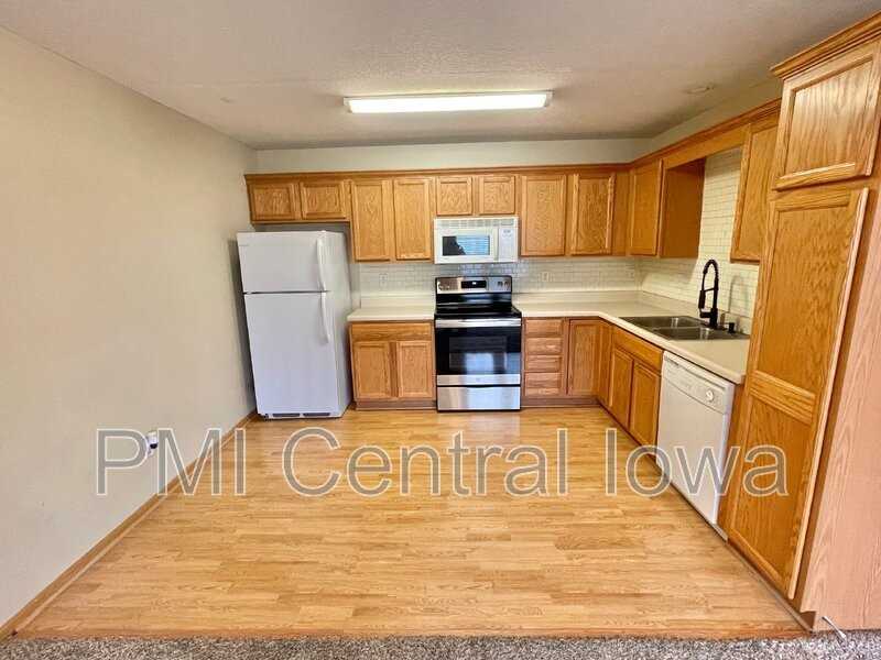 1262 Se Village View Ln - Photo 6 of 20