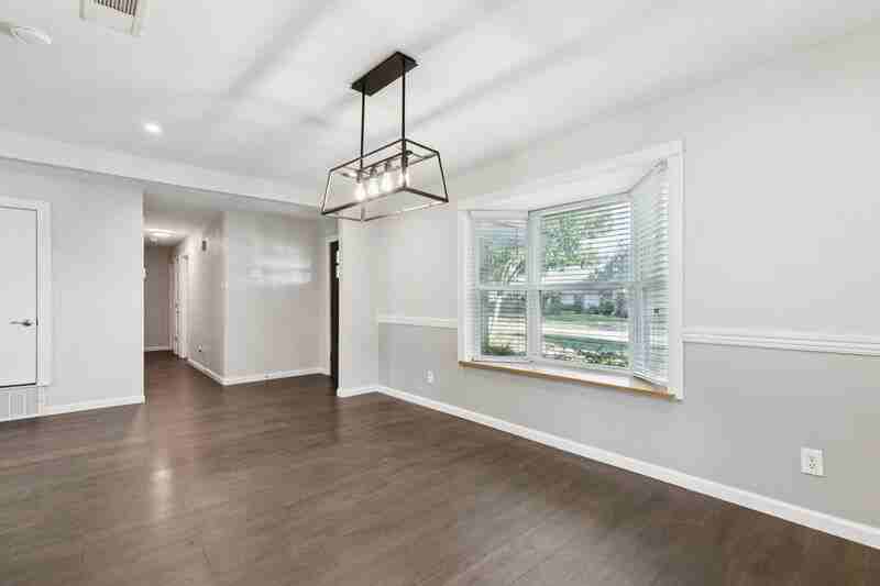 3324 Claymore Dr - Photo 5 of 26