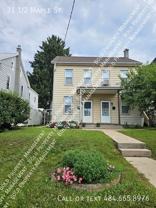 31 1/2 Maple St #31-5 - Photo 1 of 1