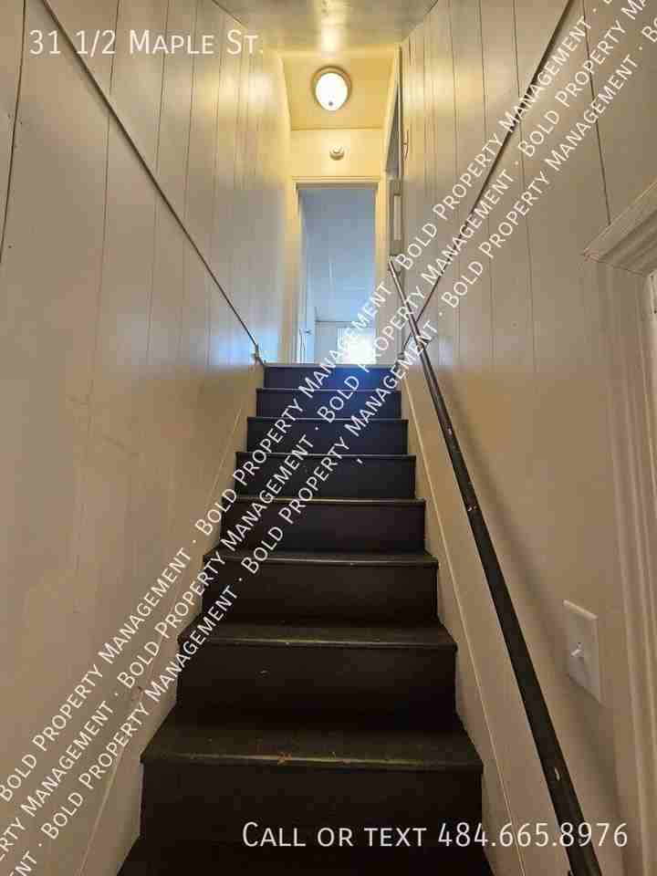 31 1/2 Maple St #31-5 - Photo 4 of 15