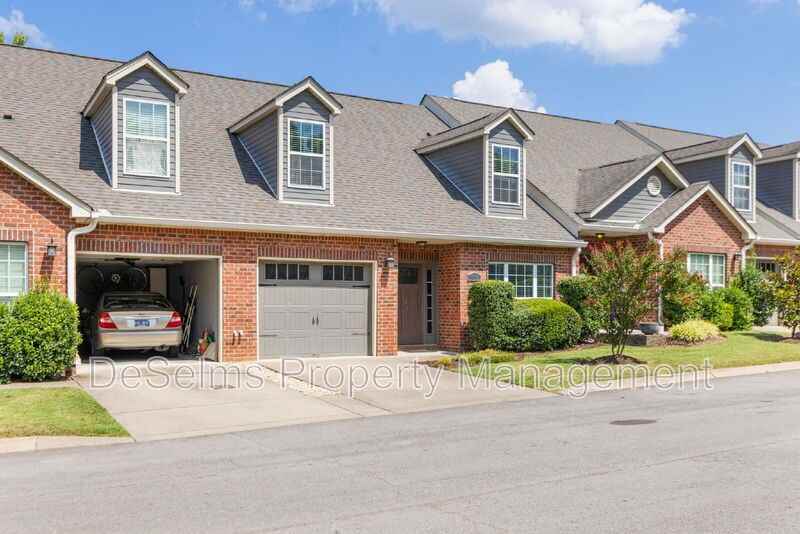 3053 Whitland Crossing Dr - Photo 4 of 35