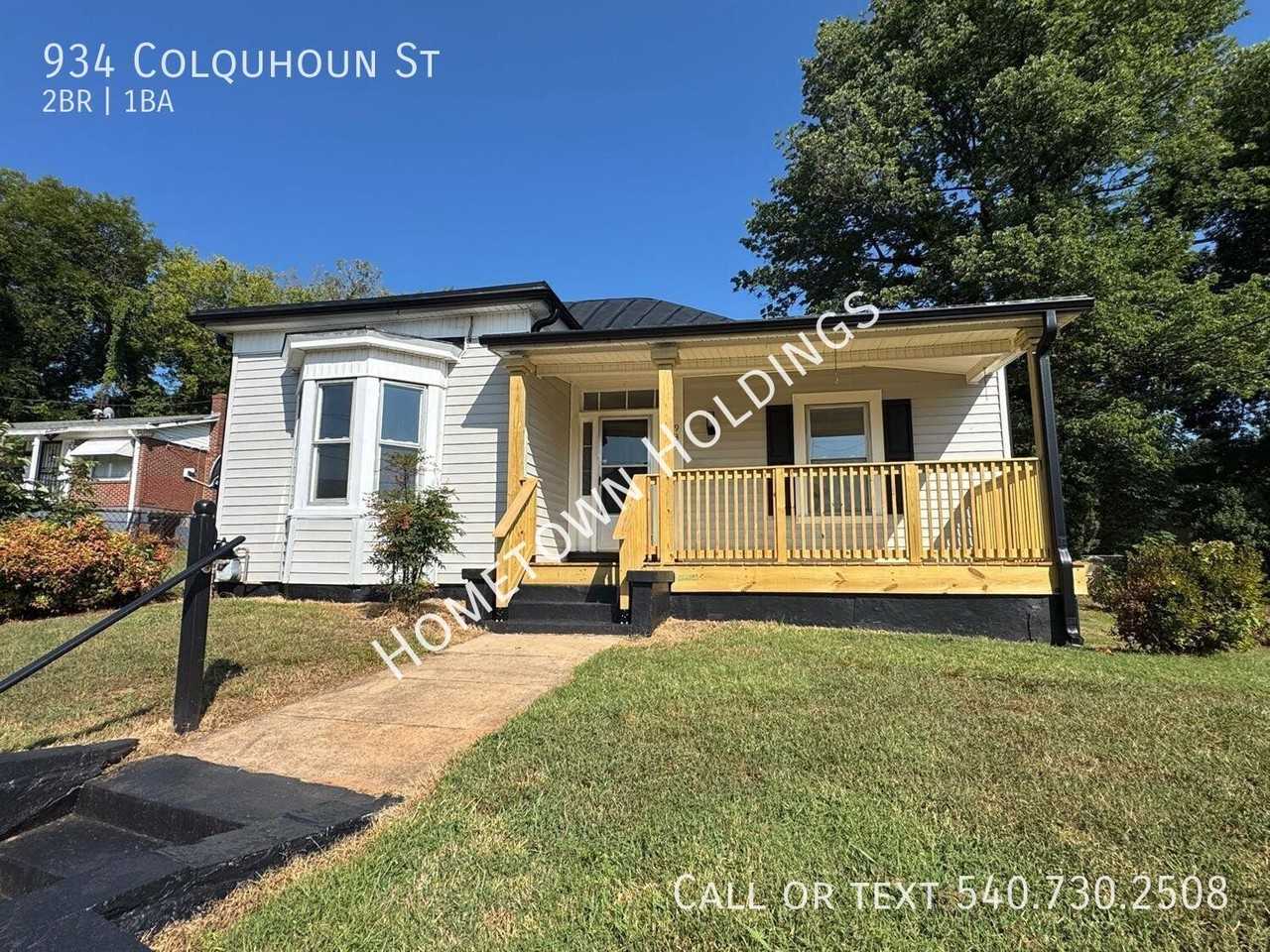 934 Colquhoun St - Photo 2 of 9