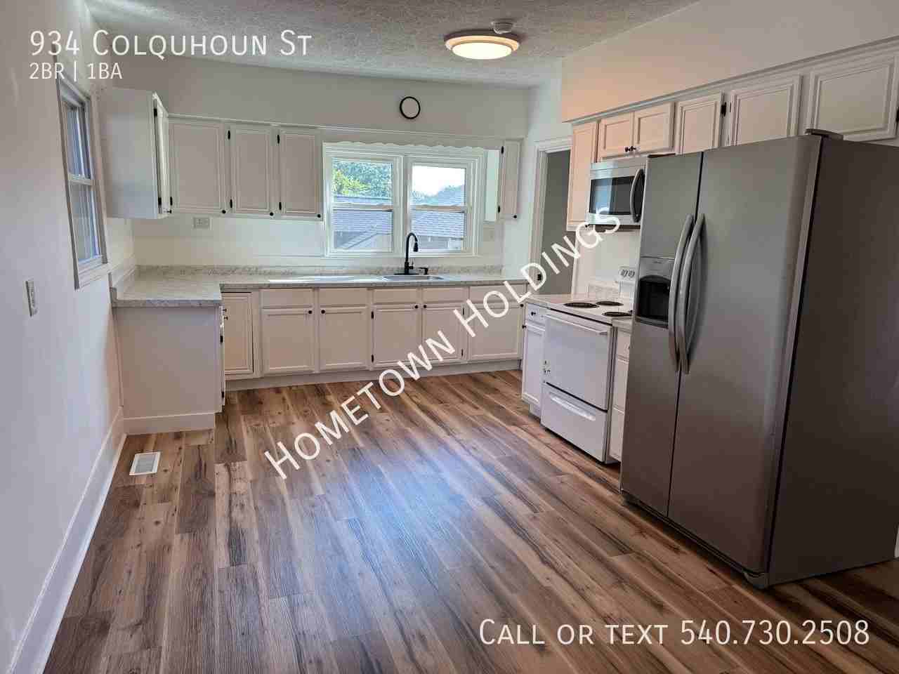 934 Colquhoun St - Photo 3 of 9