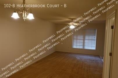 102B Heatherbrook Ct #B - Photo 4 of 7