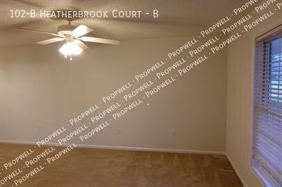 102B Heatherbrook Ct #B - Photo 5 of 7