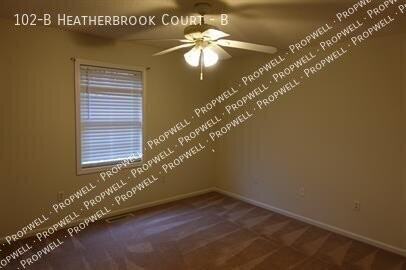 102B Heatherbrook Ct #B - Photo 6 of 7
