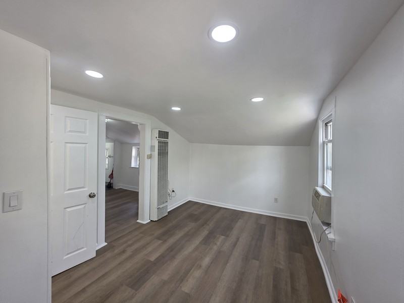 347 Homecrest Dr - Photo 5 of 6