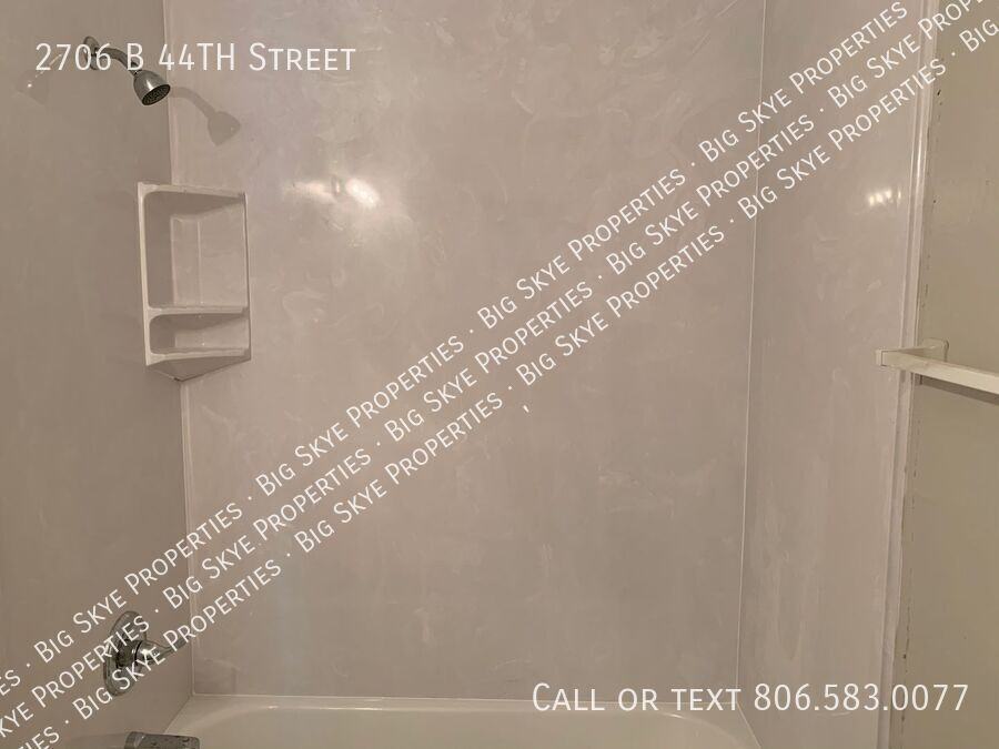 2706 44th St - Photo 6 of 8