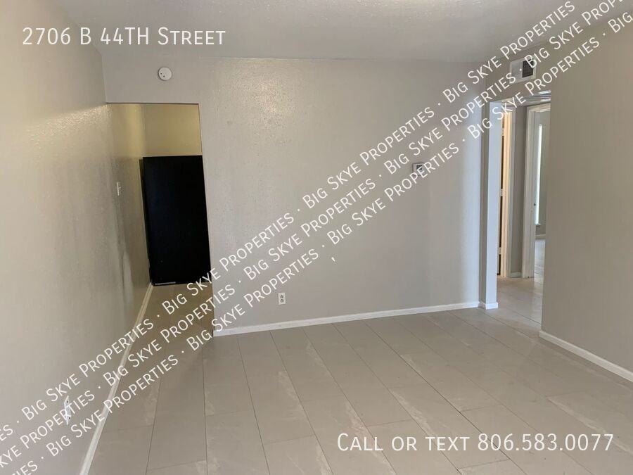 2706 44th St - Photo 7 of 8