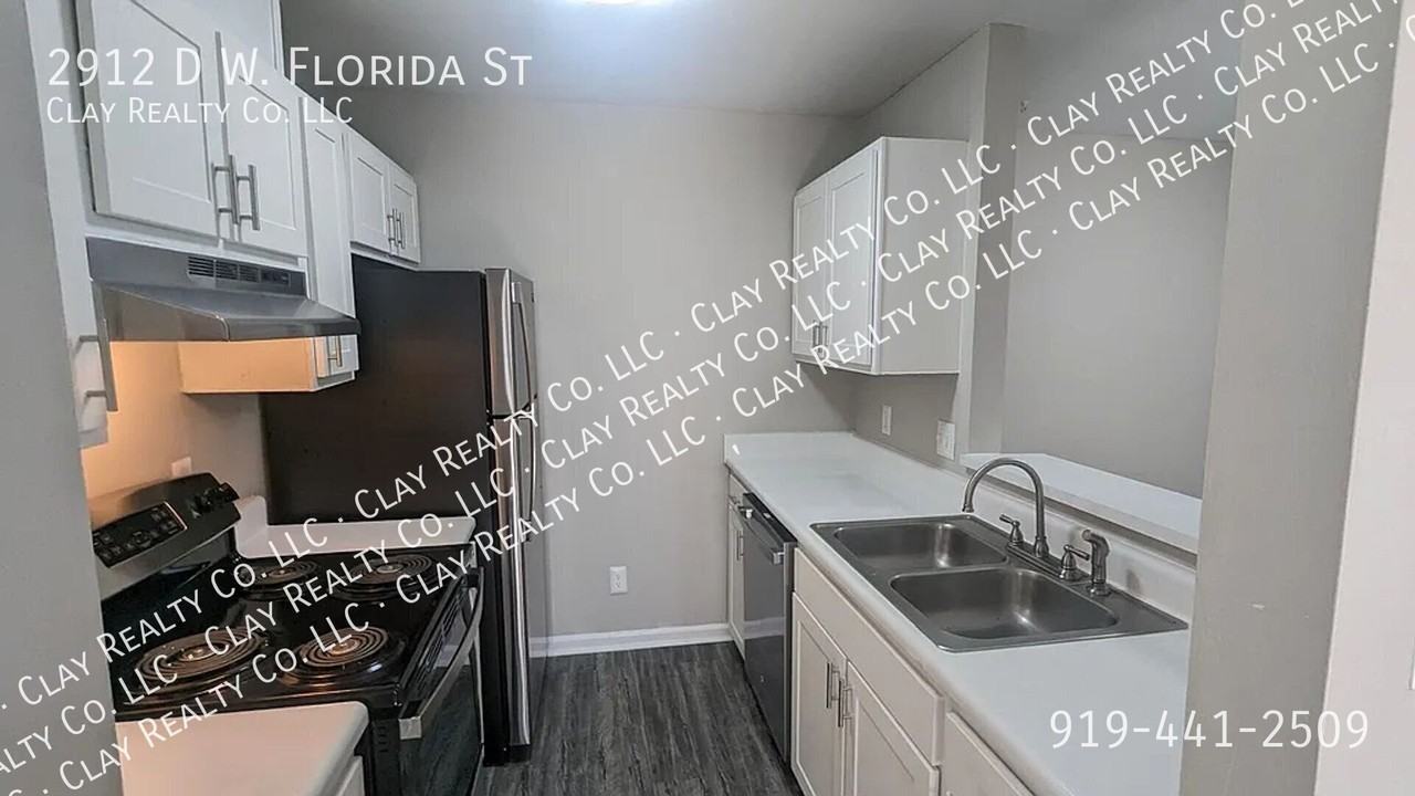 2912 W Florida St Apt D - Photo 2 of 15