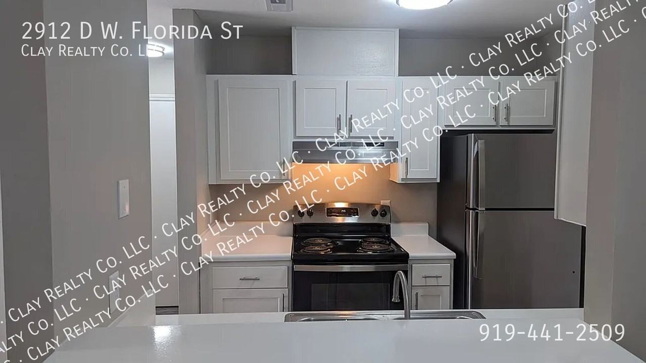 2912 W Florida St Apt D - Photo 3 of 15