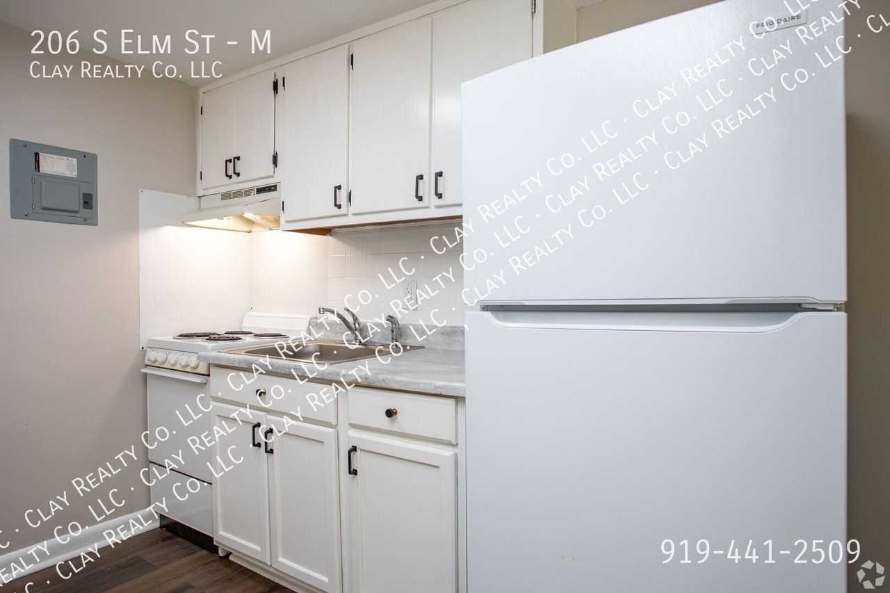 206 S Elm St #M - Photo 2 of 20